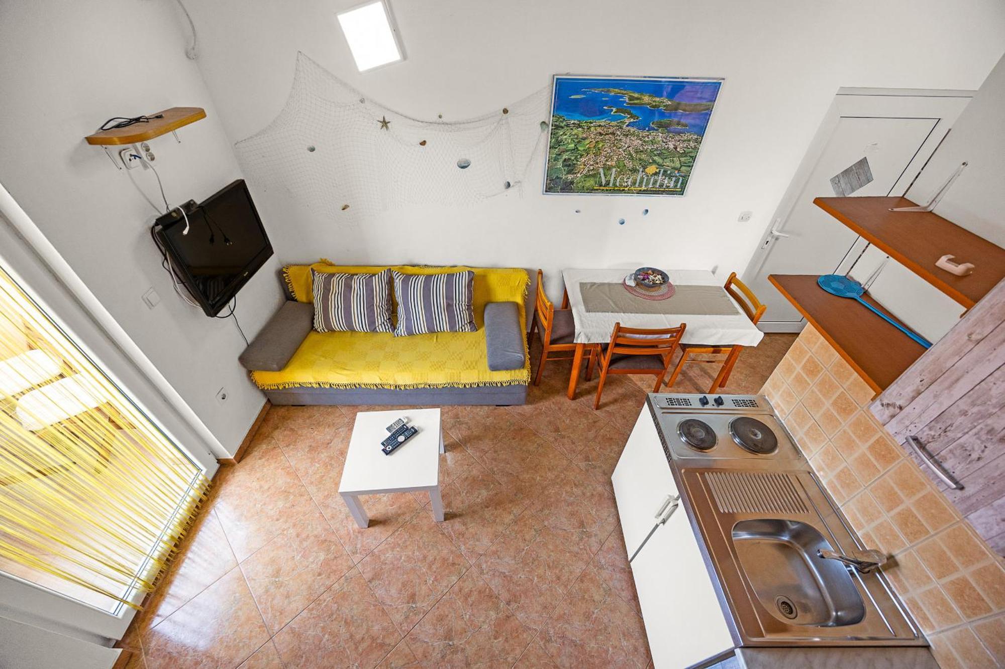 Apartments Mijic Medulin Buitenkant foto