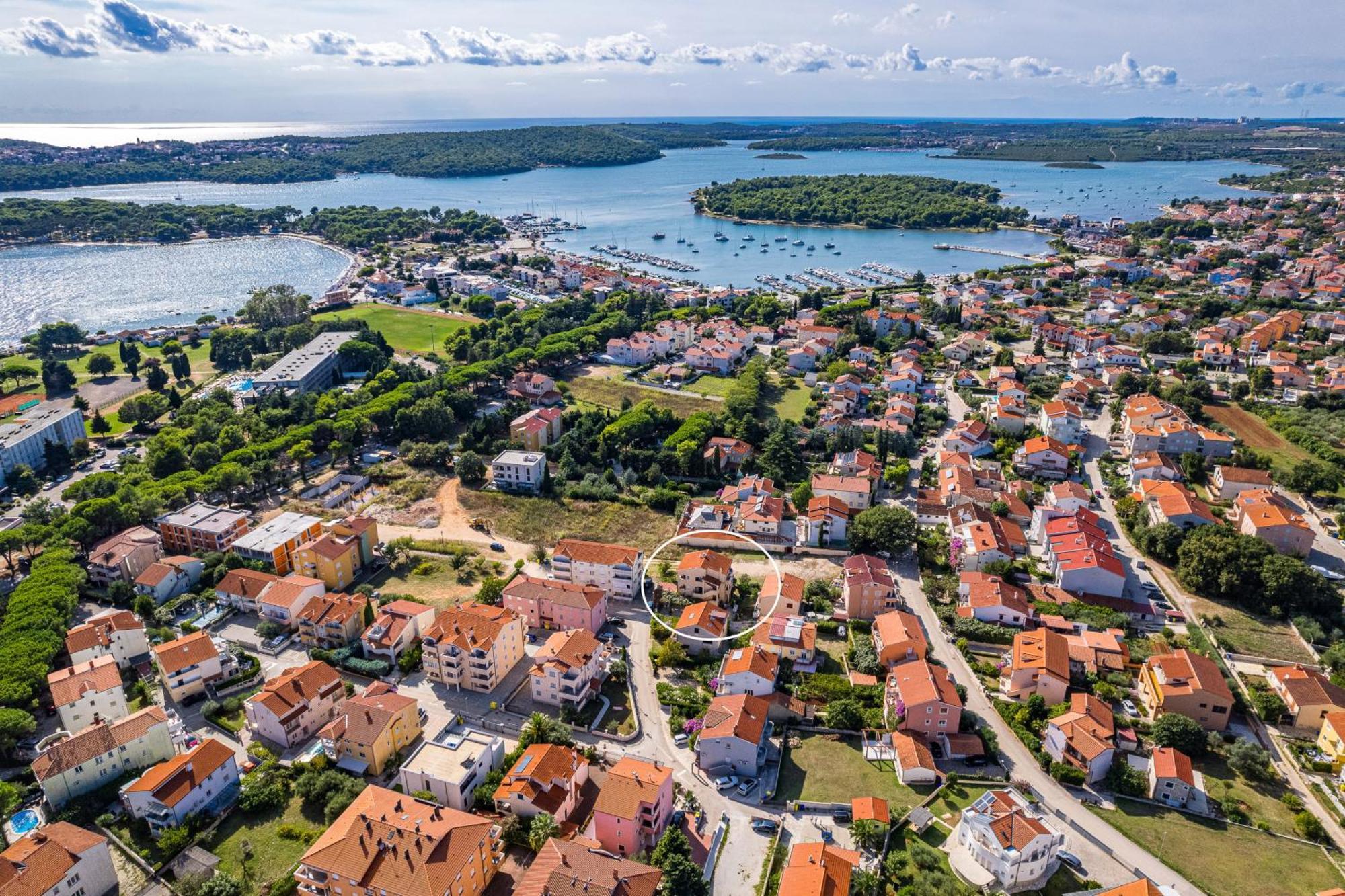 Apartments Mijic Medulin Buitenkant foto